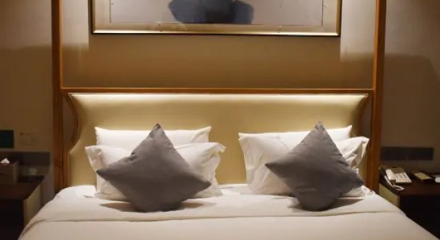 Люкс Deluxe Jingcheng Shenhang International Hotel