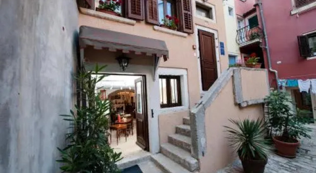 Guest Accomodation Dall Antiquario, Забронировать Гостевой дом Гостевые дома Ровинь, рядом с Rovinj Market, Гостевой дом