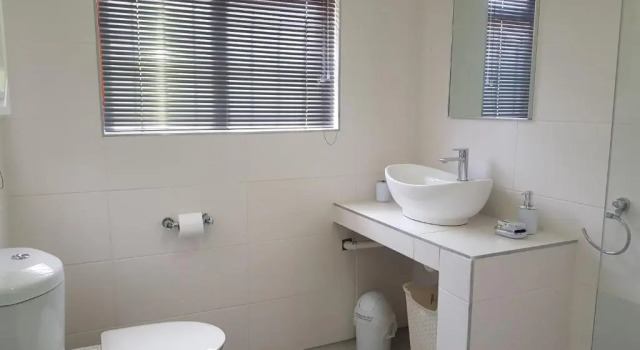 Homely @ Mossel Bay, Забронировать Отель Отели Mossel с парковкой, Парковка
