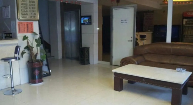 Xinxiang 988 Hotel (No. 2 Middle School and Second Hospital Branch), Rezervovat Hotel Xinxiang Henan