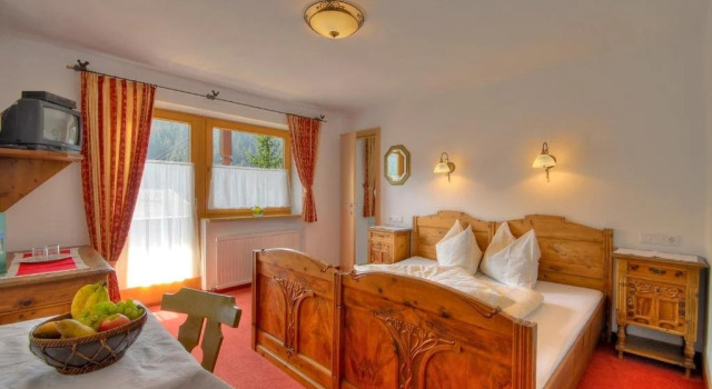 Pension Achensee, Забронировать Отель Отели Долины Альпбах с парковкой, Парковка