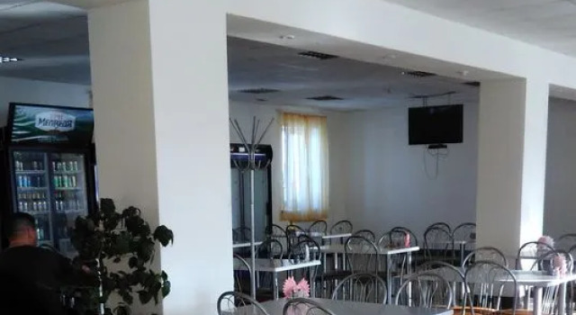 Pri caffe-M7, Rezervovat Hotel Hotely v Bashkortostan s parkováním, Parkování