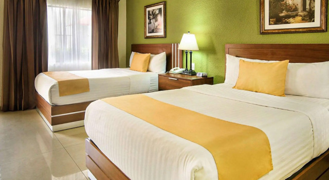 Четырёхместный номер Standard Quality Inn Ciudad Obregon