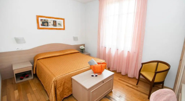 Двухместный номер Standard с видом на улицу Hotel La Colonna