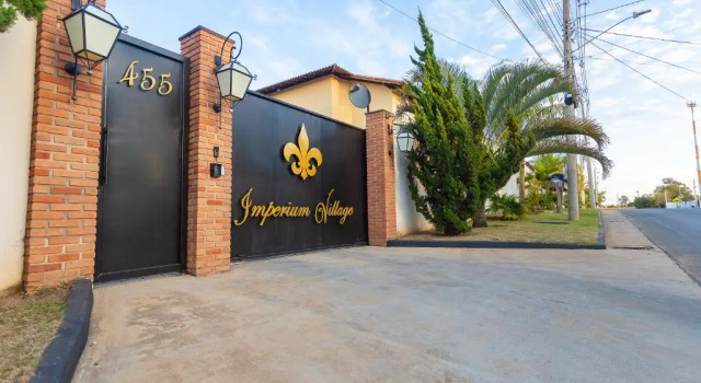 Hotel Imperium Village