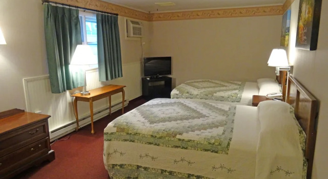 Люкс Amish Country Motel