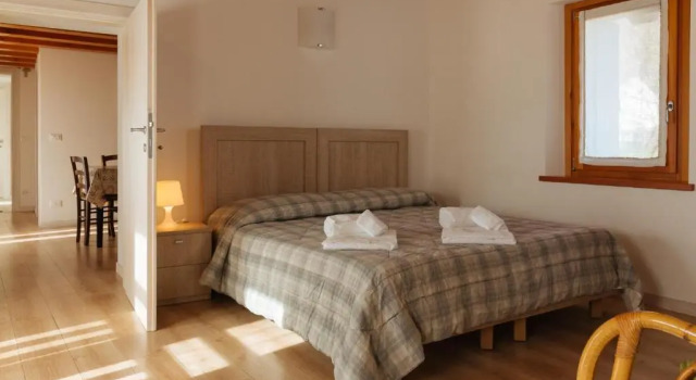 Albergo Diffuso Polcenigo C. Zoldan, Book Lejlighed Hoteller i Friuli Venezia Giulia med parkering, Parkering