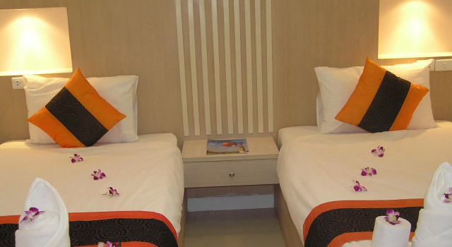 The Impress Khonkaen Hotel, Забронировать Отель Отели Кхонкэн с завтраком, рядом с Университет Кхонкэна, Завтраки