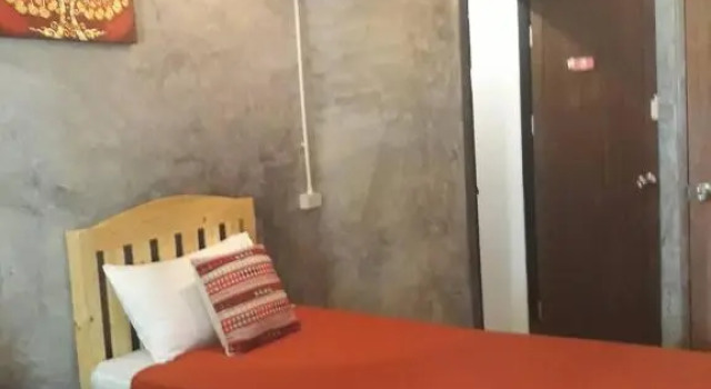 Кровать в общем номере (мужской номер) Baan Chiang Mai Hostel