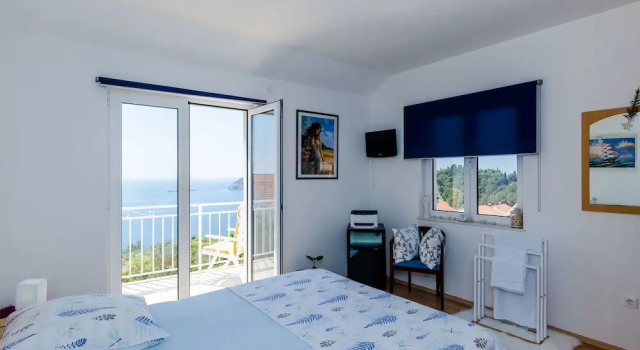 Comfortable Apartment With Amazing Seaview and Private Balcony,free Parking,wifi, Забронировать Апартаменты/квартира Отели Цавтат с парковкой, рядом с Пляж Цавтат, Парковка