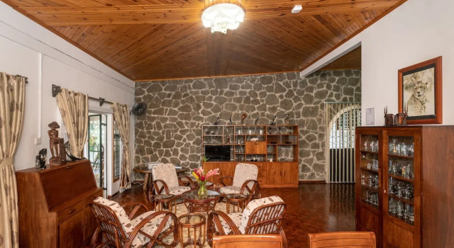 Семейный коттедж Janes Serenity Guesthouse