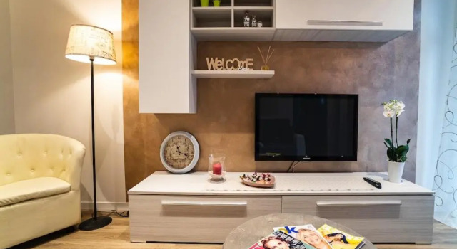 Carrara Deluxe Home