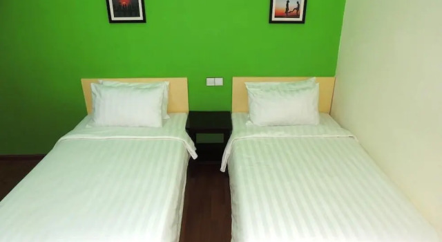 Трёхместный номер Standard Lotus Bed & Breakfast