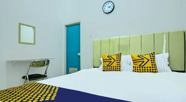 SPOT ON 92141 Penginapan Cahaya Syariah, Book Hotel Hoteller i Palembang med parkering, Parkering