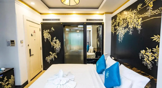 Номер Deluxe A25 Premium Hotel - 06 Trương Định