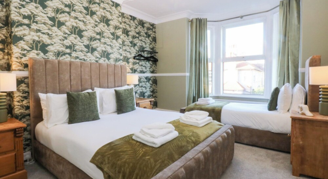 Canning Lodge, Book Vacation Home Colwyn Bay Clwyd
