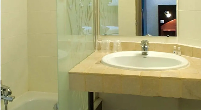 Номер Superior Hôtel Du Baou