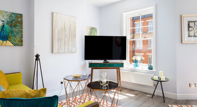 Luxury 1-bedroom Suite Next to Oxford Street, Varaa Huoneisto Asunnot kohteessa Merseyside, Huoneisto
