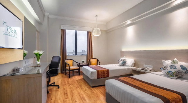 Двухместный номер Superior Crystal Crown Hotel JB