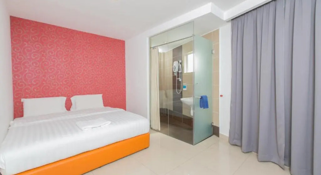 Двухместный номер Deluxe 1 Hotel Mahkota Cheras