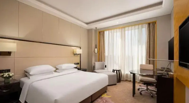 Номер Deluxe Pullman Qingdao Ziyue
