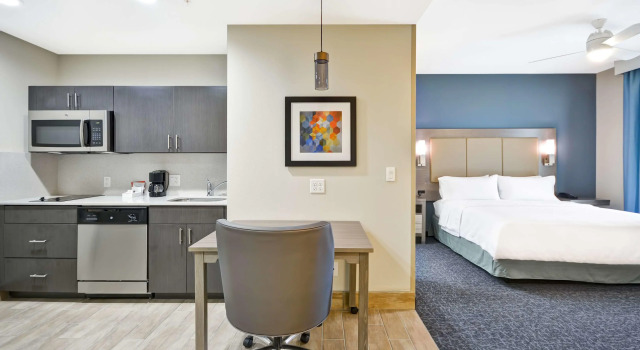 Homewood Suites by Hilton Orlando Theme Parks