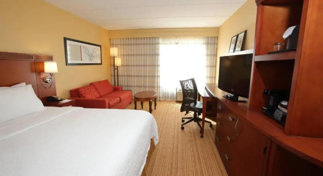 Номер Standard Courtyard Boston Marlborough