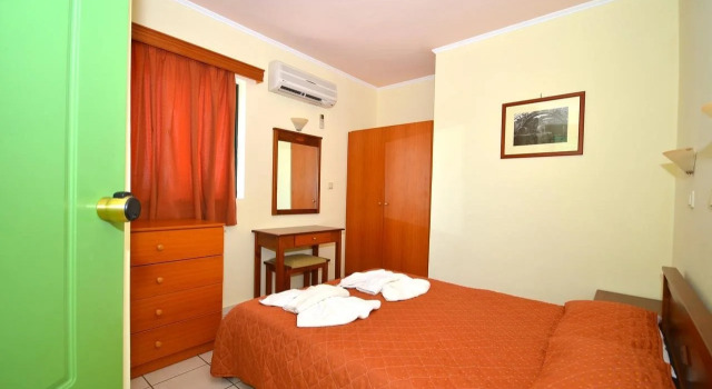 Aloni Suites
