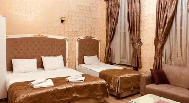 Люкс Deluxe с 2 комнатами Alhambra Apart Hotel
