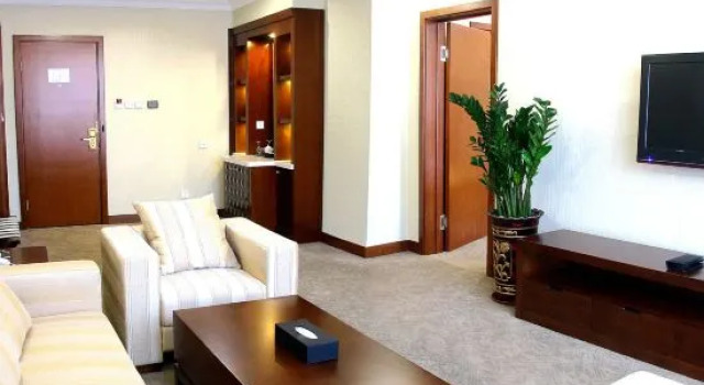 Люкс Executive Huludao International Hotel
