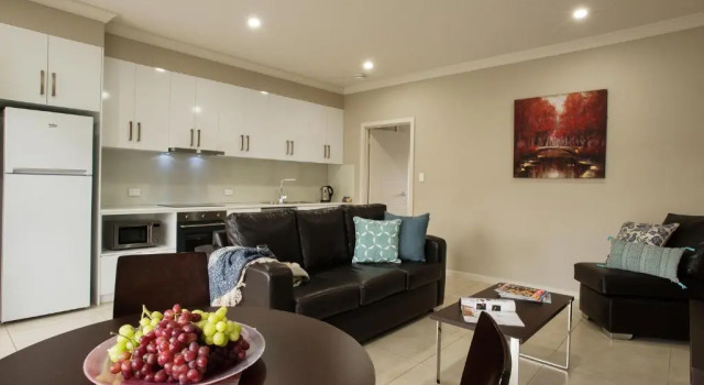Апартаменты Renmark Holiday Apartments