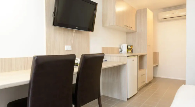 Номер Executive Comfort Inn Bert Hinkler