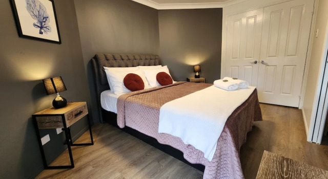 Апартаменты Deluxe Fairways Golf & Beach Retreat Bribie Island