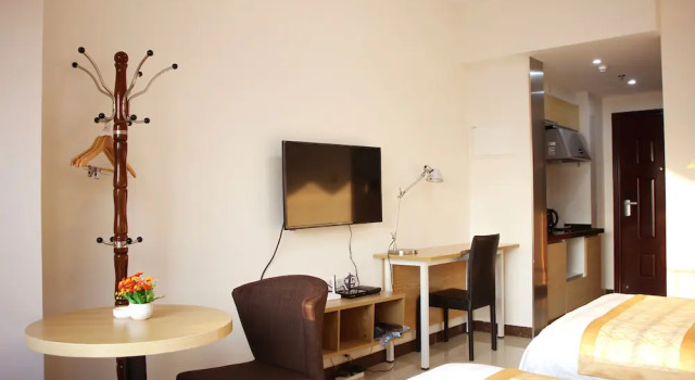 Iway Aparment Hotel Pazhou Branch, Boek Hotel Hotels in Guangdong met parkeren, Parkeren