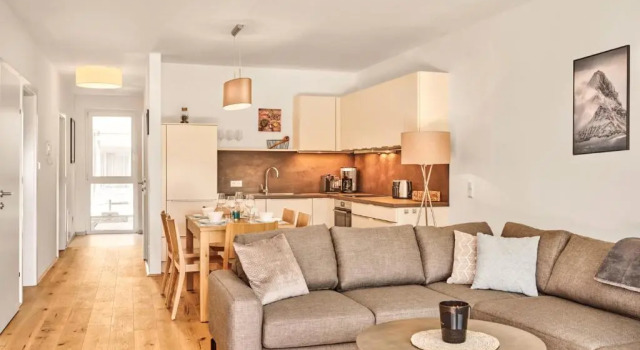 Adler Lodge D2 by AA Holiday Homes, Prenota Hotel Hotel a Stiria con parcheggio, Parcheggio