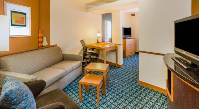 Студия Fairfield Inn and Suites Turlock