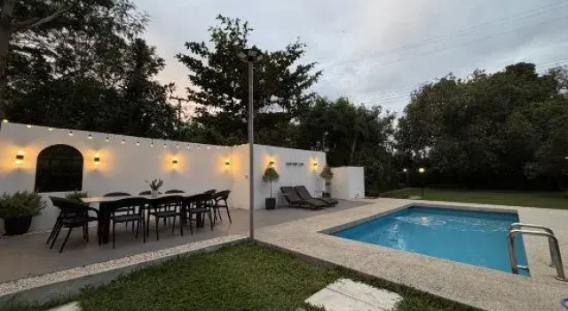 Rim klong house, Banrublom Rayong beach +Free wifi (Pool Villa), Забронировать Отель Отели Районг 3 звезды, 3*