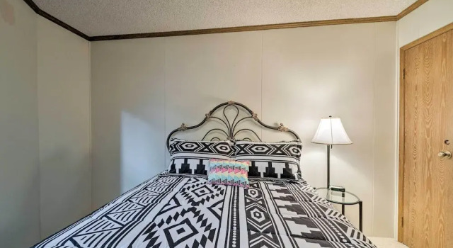 Cozy Ruidoso Condo by Grindstone Lake + Skiing!, Varaa Huoneisto Ruidoso New Mexico