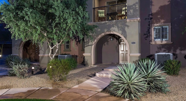 Hot Spot at Desert Ridge 2 BR by Casago