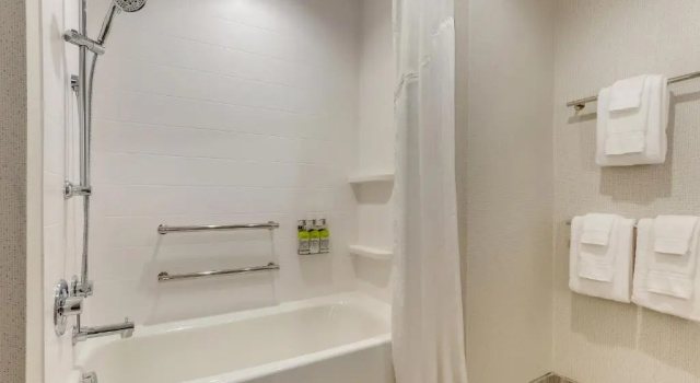 Двухместный номер Premium Holiday Inn Express - Wilmington - Porters Neck by IHG