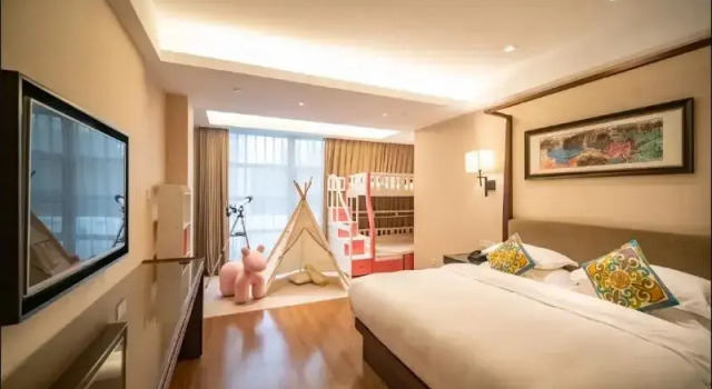 Номер Deluxe SSAW Boutique Hotel Shanghai South Xuhui