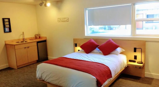 Двухместный люкс Heliotrope Hotel