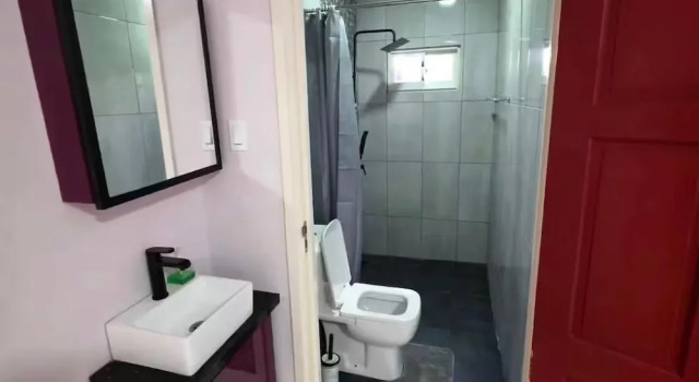 Апартаменты Business DOLFIJN STUDIOS Stylish 2BR Apartment Fast WiFi AC Near Center