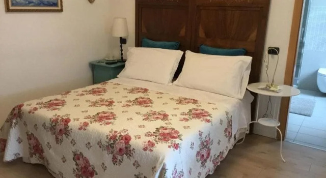 B&B Ai Castagni, Забронировать Отель «постель и завтрак» Отели в центре Тенно, в центре