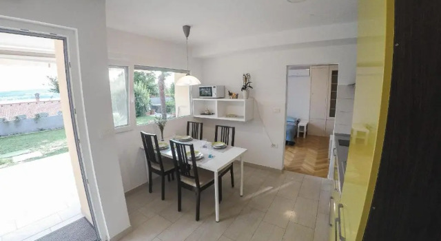 Апартаменты Garden View Apartments