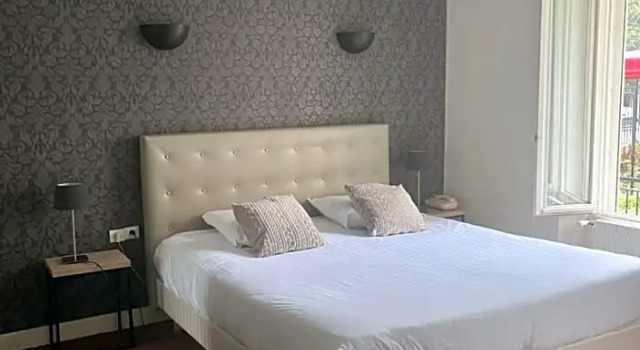 Номер Standard Contact Hotel Hôtel De Troyes
