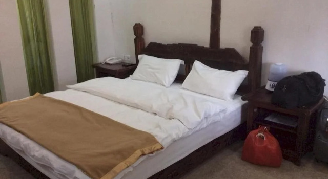 Lijiang Nali Nali Sunshine Inn, Забронировать Отель Лицзян Юньнань, рядом с Улица Сквер-стрит Древнего города Даянь