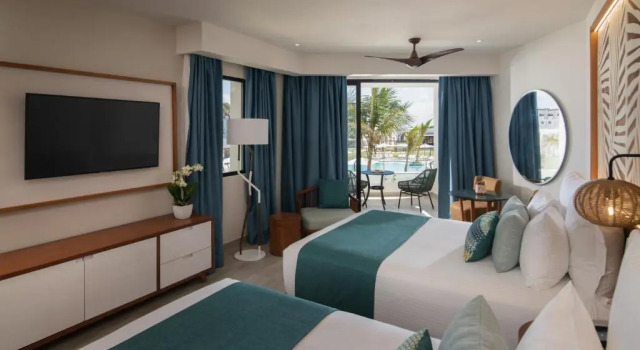 Двухместный полулюкс с видом на бассейн Dreams Macao Beach Punta Cana - All Inclusive