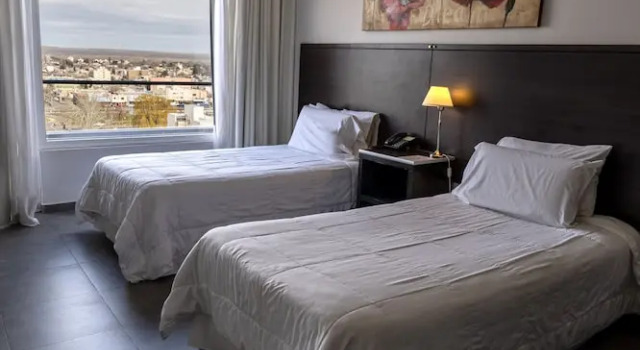 Трёхместный номер Standard Hotel NEU 354