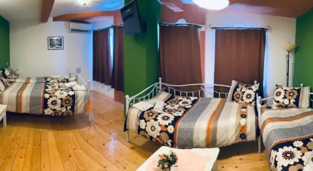 Полулюкс House Cun